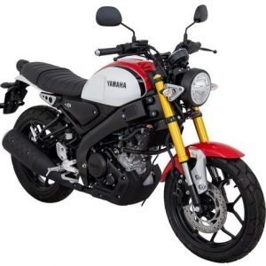 Yamaha XSR155 White with Red Quater View